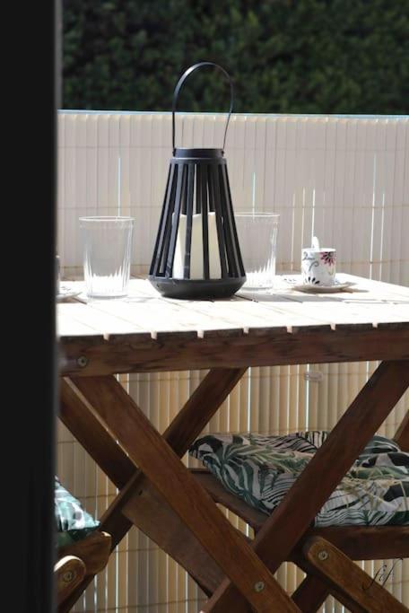 Appartement T2 A Fabregas, Proche Des Sablettes La Seyne-sur-Mer Esterno foto